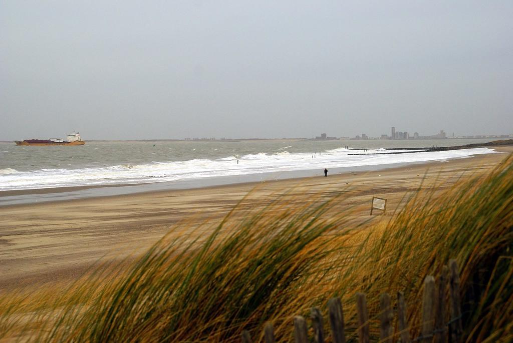 Appartement De Graanzolder Aan Zeeuwse Kust Hoofdplaat Exteriér fotografie